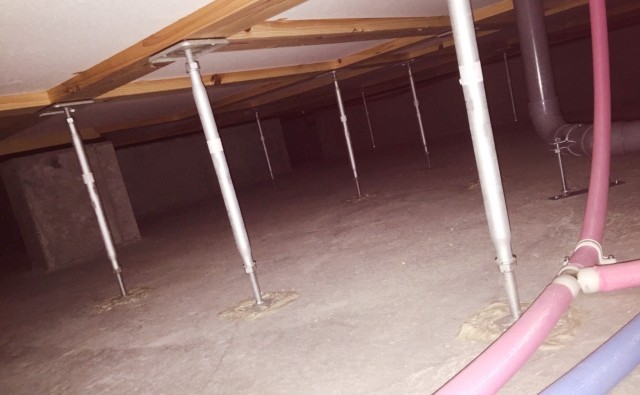 ホームインスペクションの床下・屋根裏の調査